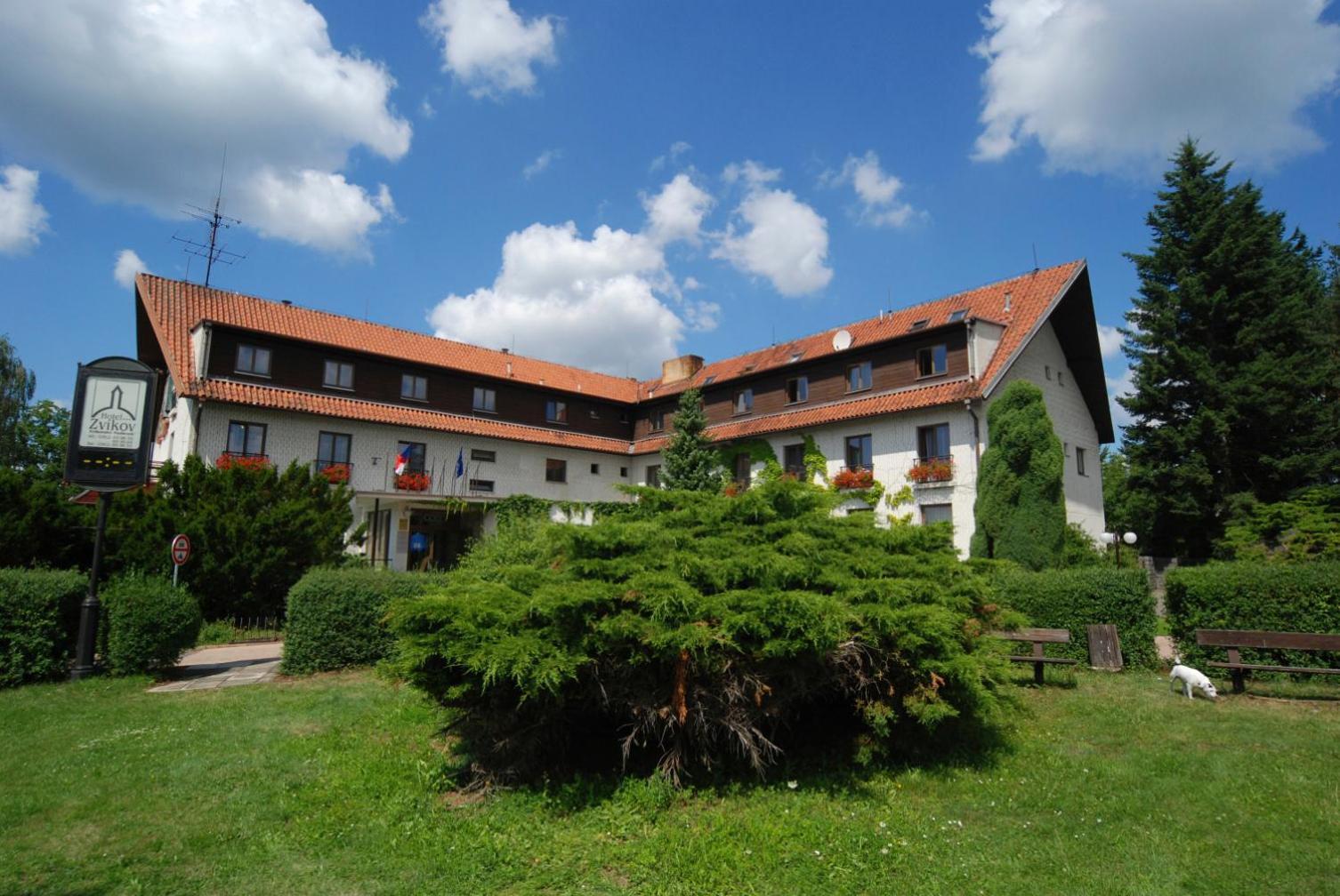 Resort Hotel Zvikov Zvíkovské Podhradí Eksteriør billede