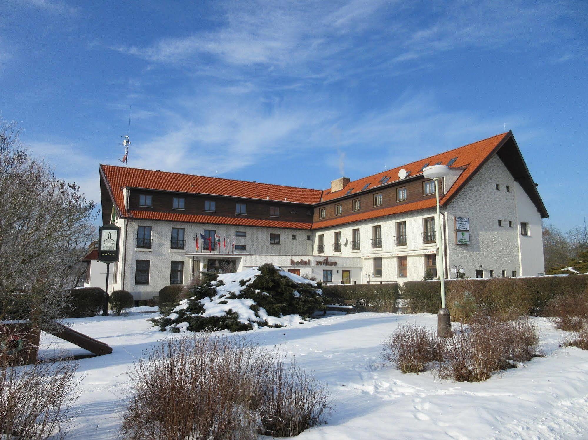 Resort Hotel Zvikov Zvíkovské Podhradí Eksteriør billede